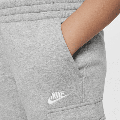 Pants cargo para niños talla grande (talla grande) Nike Sportswear Club Fleece