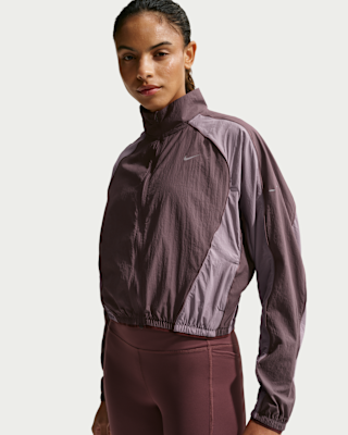 Женская куртка Nike Swift Repel UV Protection для бега