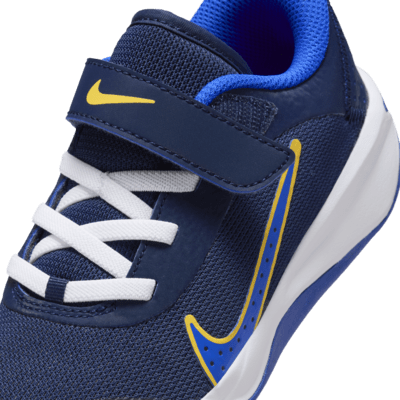 Nike Omni Multi-Court Little Kids' Shoes