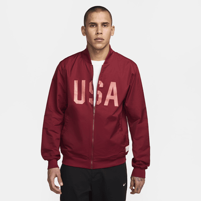 Chamarra bomber de fútbol Nike de tejido Woven para hombre USA Sport Essentials