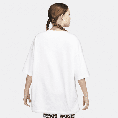 Nike Sportswear Essential Women's Oversized T-Shirt