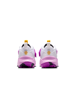 Nike Team Hustle D 12