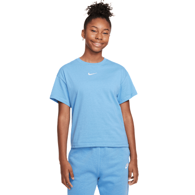 Nike Sportswear Essential Big Kids' (Girls') T-Shirt