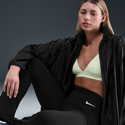 Nike Sportswear Classic Women's High-Waisted Bootcut Pants