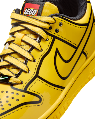 Nike Dunk 低筒鞋 x 樂高® 系列