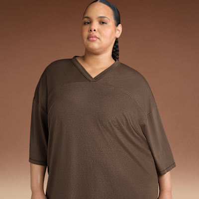 NikeSKIMS Airy Women's Oversized V-Neck T-Shirt
