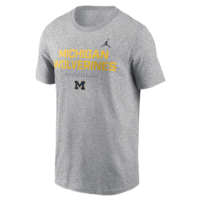 Michigan Courtside Basketball