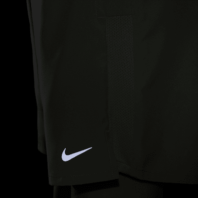 กางเกงเทรนนิ่งขาสั้นเด็กโต Nike Dri-FIT Challenger (ชาย)