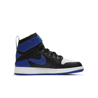 Air Jordan 1 Hi FlyEase Big Kids' Shoes. Nike JP