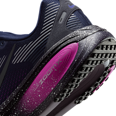 Nike Vomero 18 SE Men's Road Running Shoes