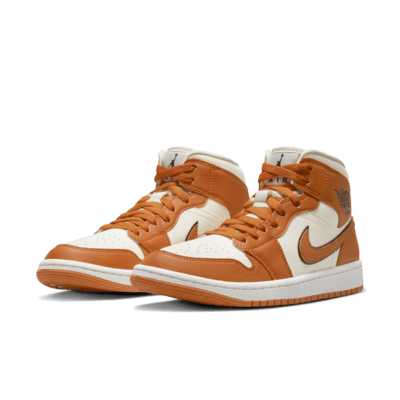 Air Jordan 1 Mid SE Women's Shoes. Nike.com