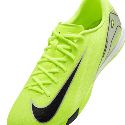 Nike Mercurial Vapor 16 Academy IC Low-Top Football Shoes