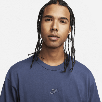 Nike Sportswear Premium Essentials Men's Long-Sleeve T-Shirt