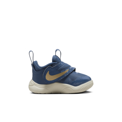 Tenis para bebé e infantil Nike Team Hustle D 11