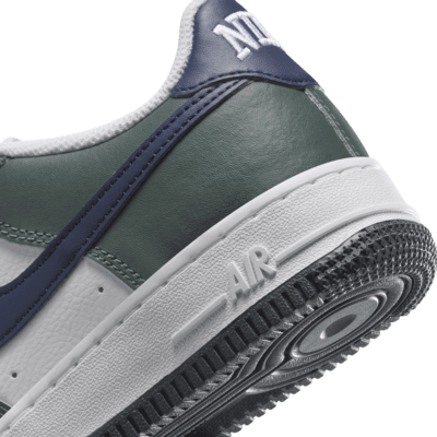 Nike Air Force 1 Older Kids' Shoes