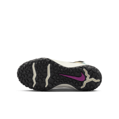 Nike Terrascout magas szárú cipő nagyobb gyerekeknek