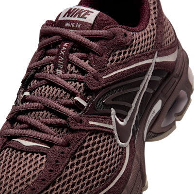 Nike Air Max Moto 2K SE Women's Shoes
