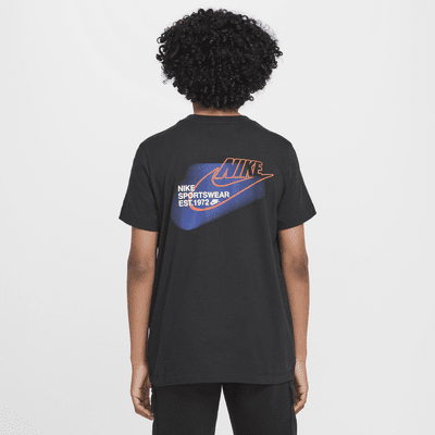 Nike Sportswear Standard Issue T-shirt met graphic voor jongens