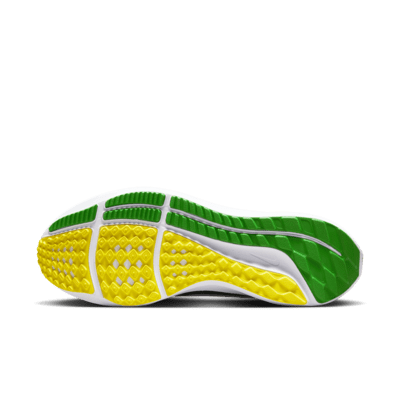 Nike Pegasus 40 (Oregon) Men's Road Running Shoes. Nike.com
