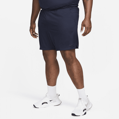 Shorts versátiles sin forro Dri-FIT de 18 cm para hombre Nike Totality