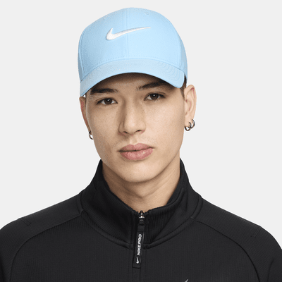 Gorra Swoosh estructurada Nike Dri-FIT Club