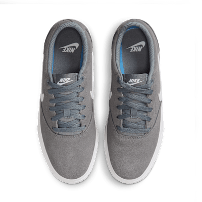 ナイキ チャージ スエード ウィメンズシューズ