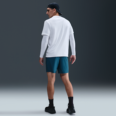 Nike Form Men's Dri-FIT 7" Unlined Versatile Shorts