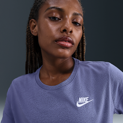 Nike Sportswear Club Essentials Women's T-Shirt