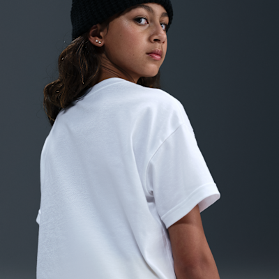 Nike Sportswear Older Kids' (Girls') T-Shirt