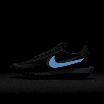 Calzado Nike LDWaffle x sacai x CLOT