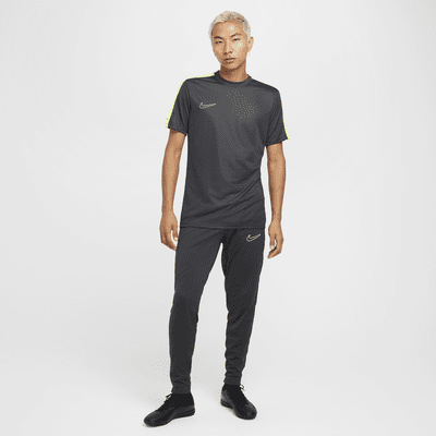 Nike Academy Dri-FIT Kurzarm-Fußballoberteil für Herren