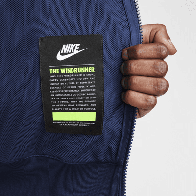 Chamarra con gorro para hombre Nike Sportswear Windrunner