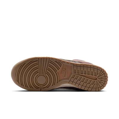 나이키 덩크 로우 프리미엄 SE 여성 신발