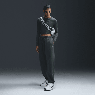 Långärmad kort tröja Nike Sportswear Chill Knit med slimmad passform för kvinnor