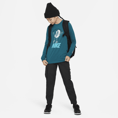 Nike Sportswear Older Kids' Long-Sleeve T-Shirt