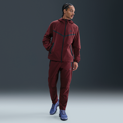 Nike Tech