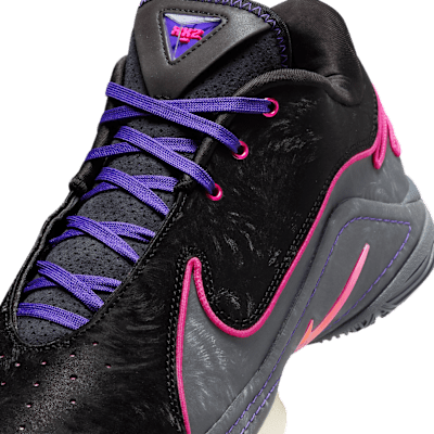 LeBron XXII "Tunnel Vision" Basketball Shoes