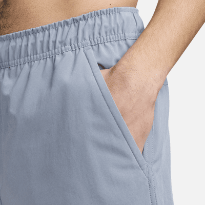 Shorts versátiles sin forro Dri-FIT de 13 cm para hombre Nike Unlimited