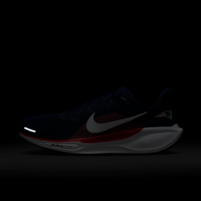 New England Patriots Pegasus 41 Men's Nike NFL Road Running Shoes