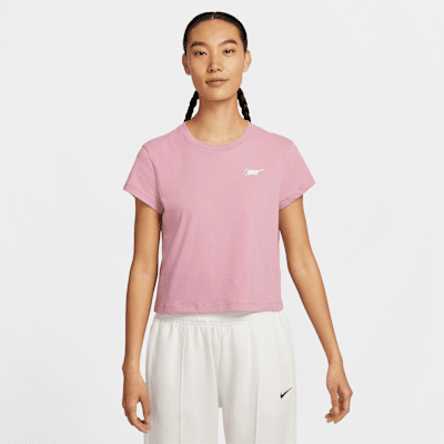 ナイキ スポーツウェア クラブ ウィメンズ ショートスリーブ クロップド　グラフィック Tシャツ
