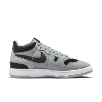 Chaussure Nike Attack pour homme