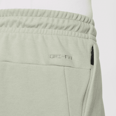 Shorts Dri-FIT de 18 cm sin forro con protección UV versátiles para hombre Nike Primary