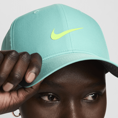 Gorra estructurada con cierre a presión Nike Dri-FIT Rise