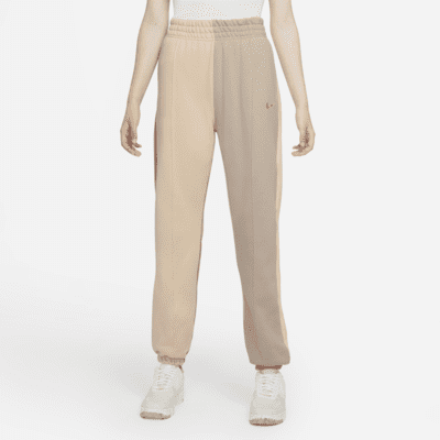 Nike Sportswear Essential Pantalón - Mujer. Nike ES