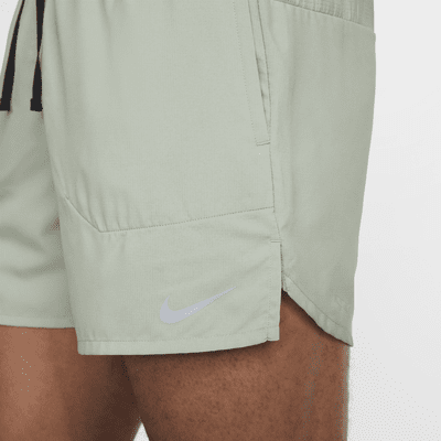 Shorts de correr Dri-FIT de 13 cm con forro de ropa interior para hombre Nike Stride