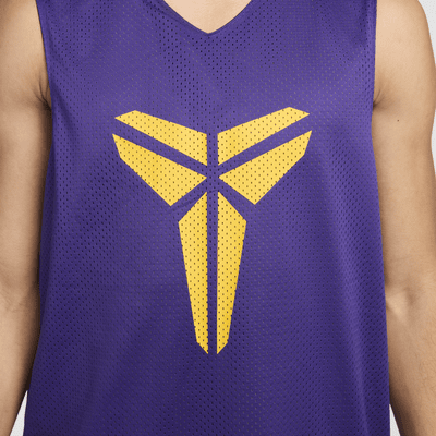 Jersey de básquetbol Dri-FIT Standard Issue reversible para hombre Kobe