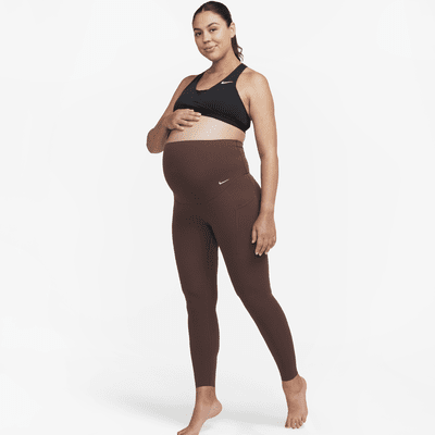 Leggings de maternidad de tiro alto de 7/8 de baja sujeción con bolsillos para mujer Nike Zenvy (M)