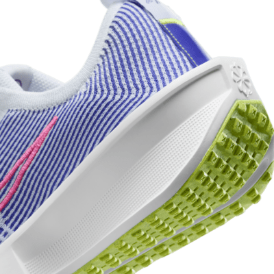 Tenis de correr en pavimento para mujer Nike Interact Run