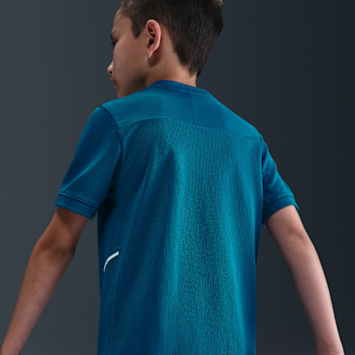 Kylian Mbappé Academy voetbalshirt met korte mouwen en Dri-FIT voor kids