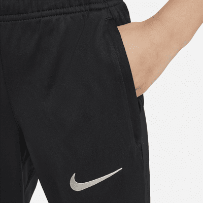 Liverpool FC Strike Nike Dri-FIT Örgü Genç Çocuk Futbol Eşofmanı